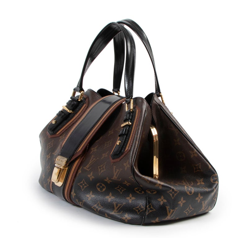 Louis Vuitton Limited Edition Noir Monogram Mirage Griet Bag  In Good Condition For Sale In Antwerp, BE