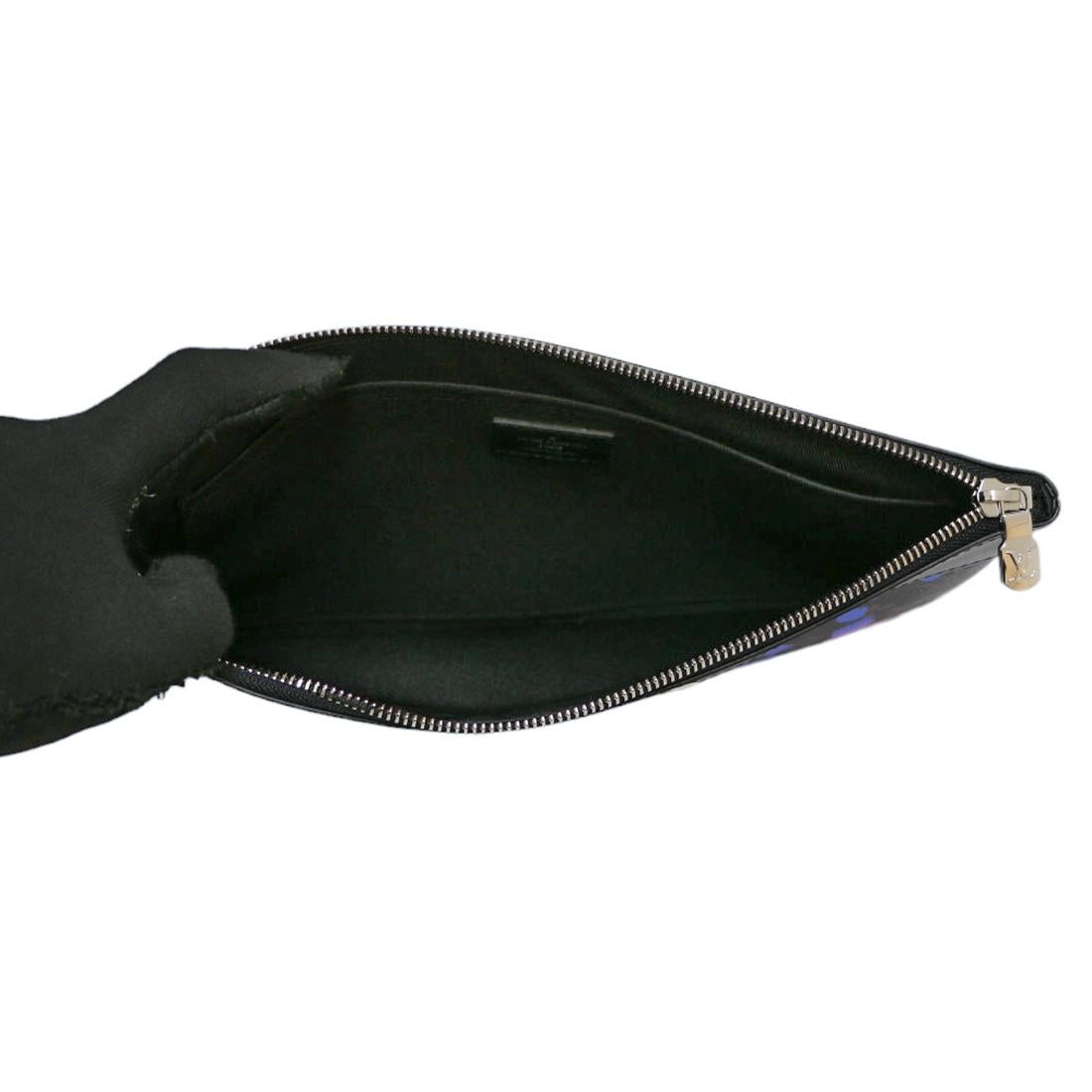 Louis Vuitton Limited Edition Pochette In Excellent Condition For Sale In Paris, FR