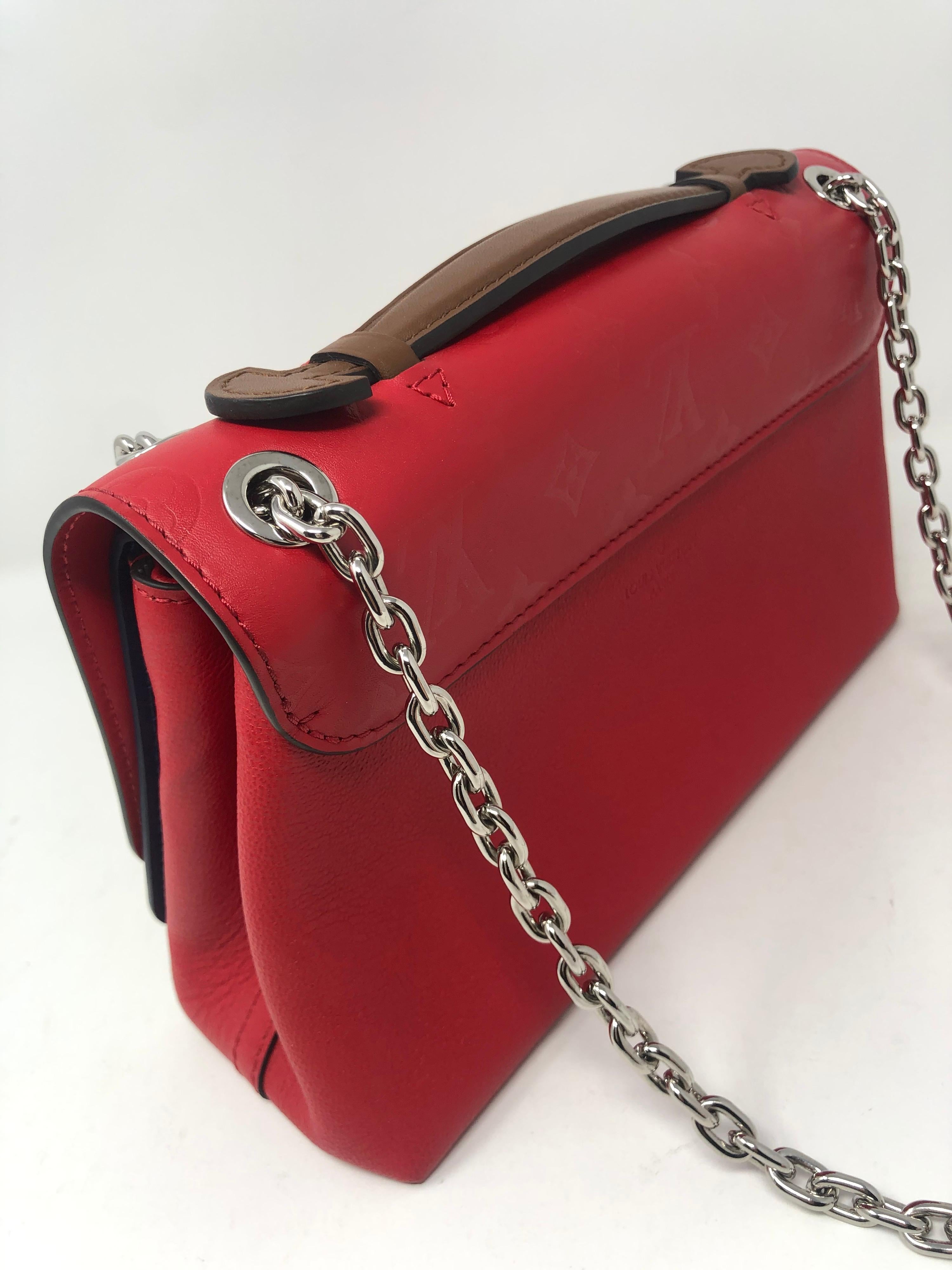 Louis Vuitton Limited Edition Red and Navy Crossbody Bag In Excellent Condition In Athens, GA