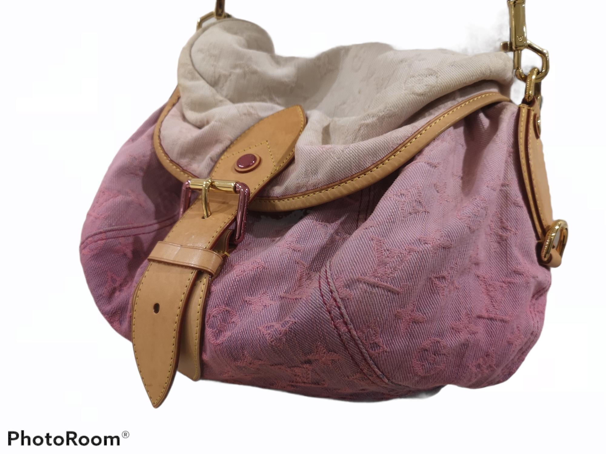 Louis Vuitton Limited Edition Rose Purple Monogram Denim Sunshine Bag In Excellent Condition In Capri, IT