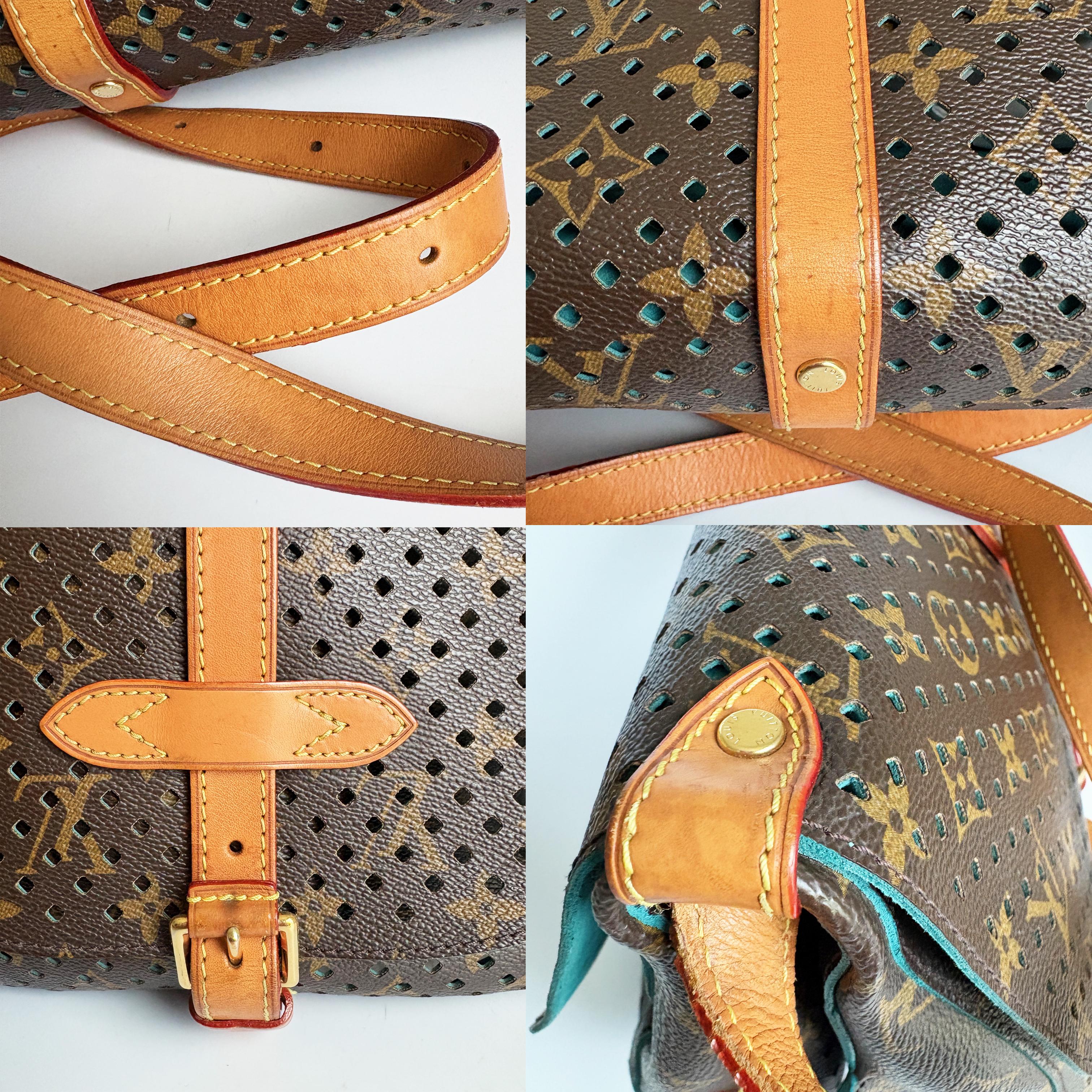 Louis Vuitton Limited Edition Saumur Tasche Monogram Flore Perforiert im Angebot 5