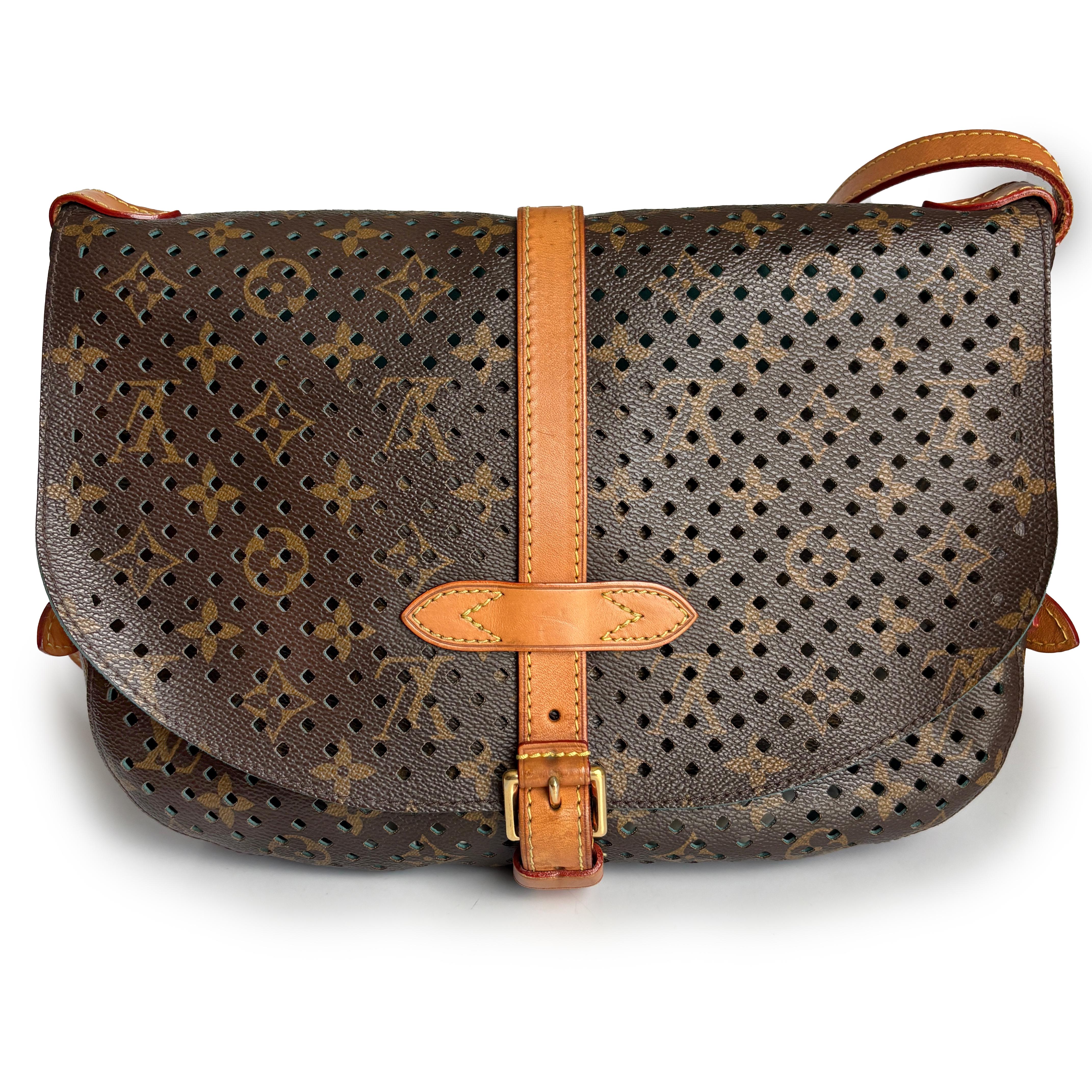 Louis Vuitton Limited Edition Saumur Tasche Monogram Flore Perforiert für Damen oder Herren im Angebot