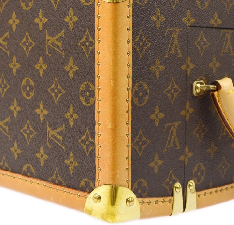 VÄSKA, Louis Vuitton, Limited Edition Sharon Stone Vanity Souple Hobo Bag.  - Bukowskis