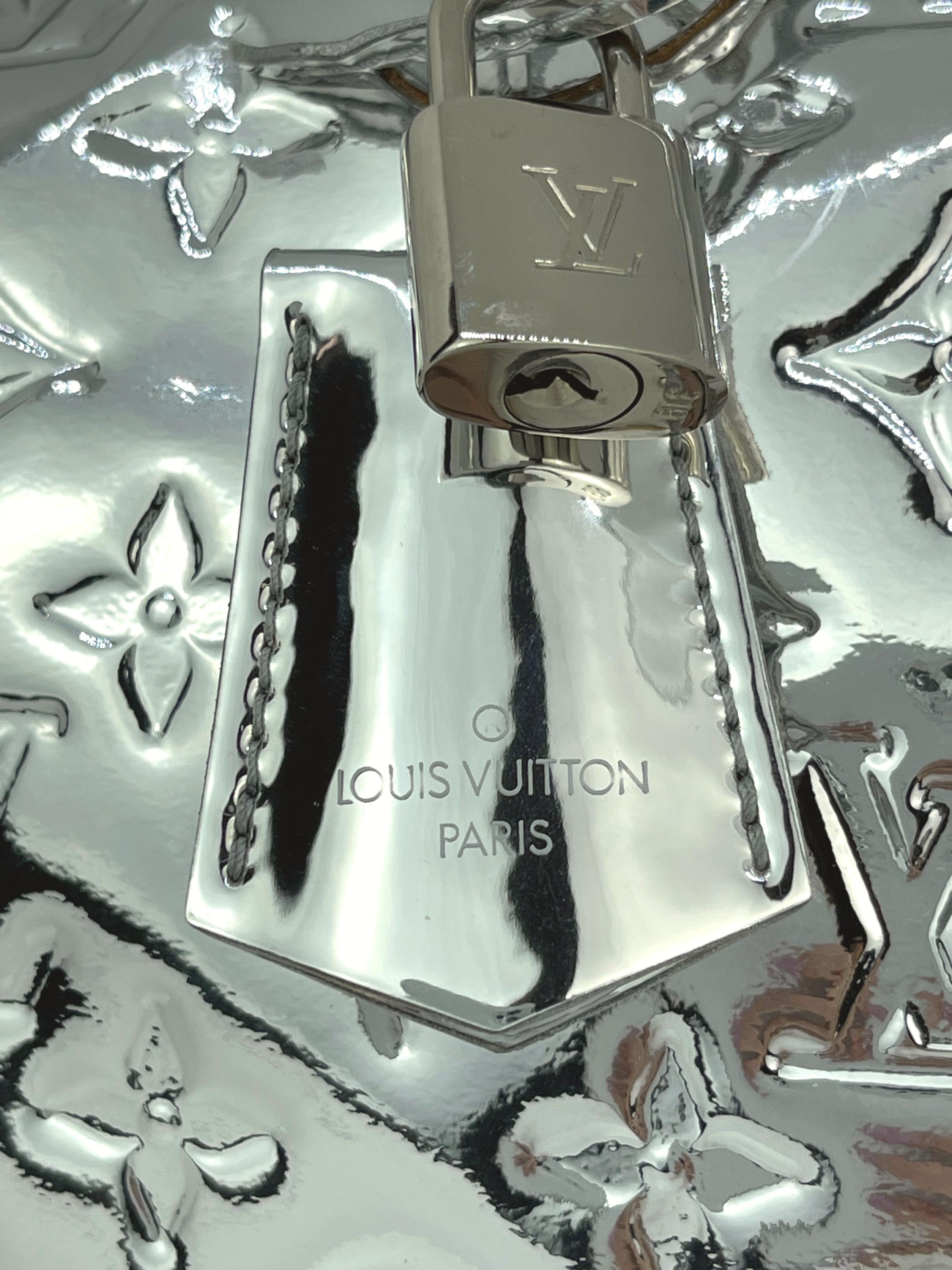 Louis Vuitton Limited Edition Silver Monogram Miroir Top Handle Speedy 30, 2006. 5
