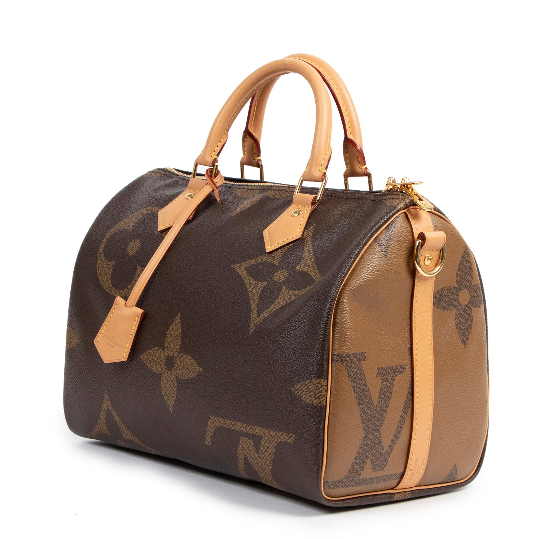 Louis Vuitton Speedy Bandoulière 30 Giant Monogram Bag  In New Condition In Antwerp, BE
