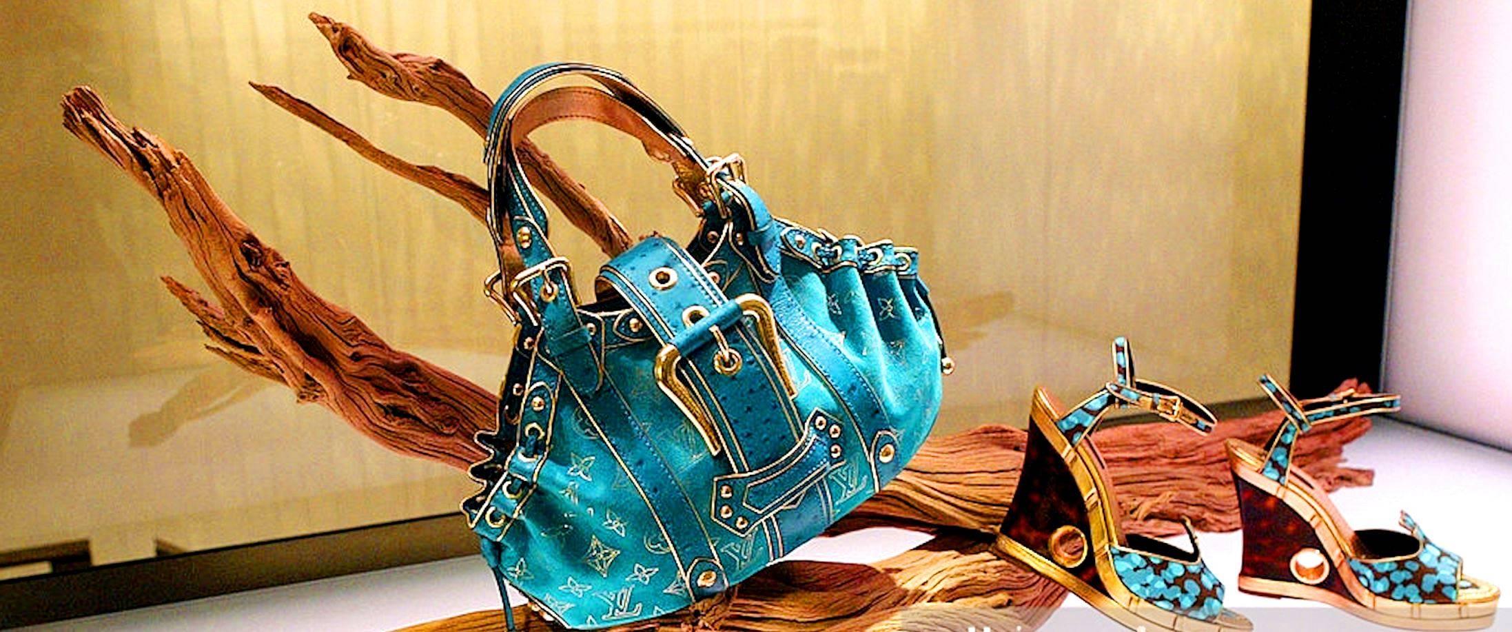 LOUIS VUITTON Limited Edition - Turquoise Exotic Ostrich Suede Monogram Logo Bag For Sale 8