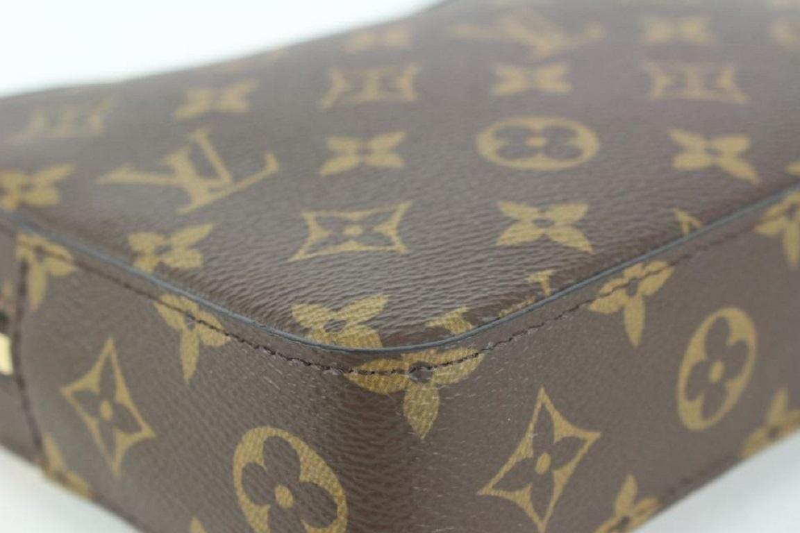 Limited Monogrammiertes Soft Trunk Pouch Wristlet von Louis Vuitton 97lv31 mit Monogramm im Angebot 5