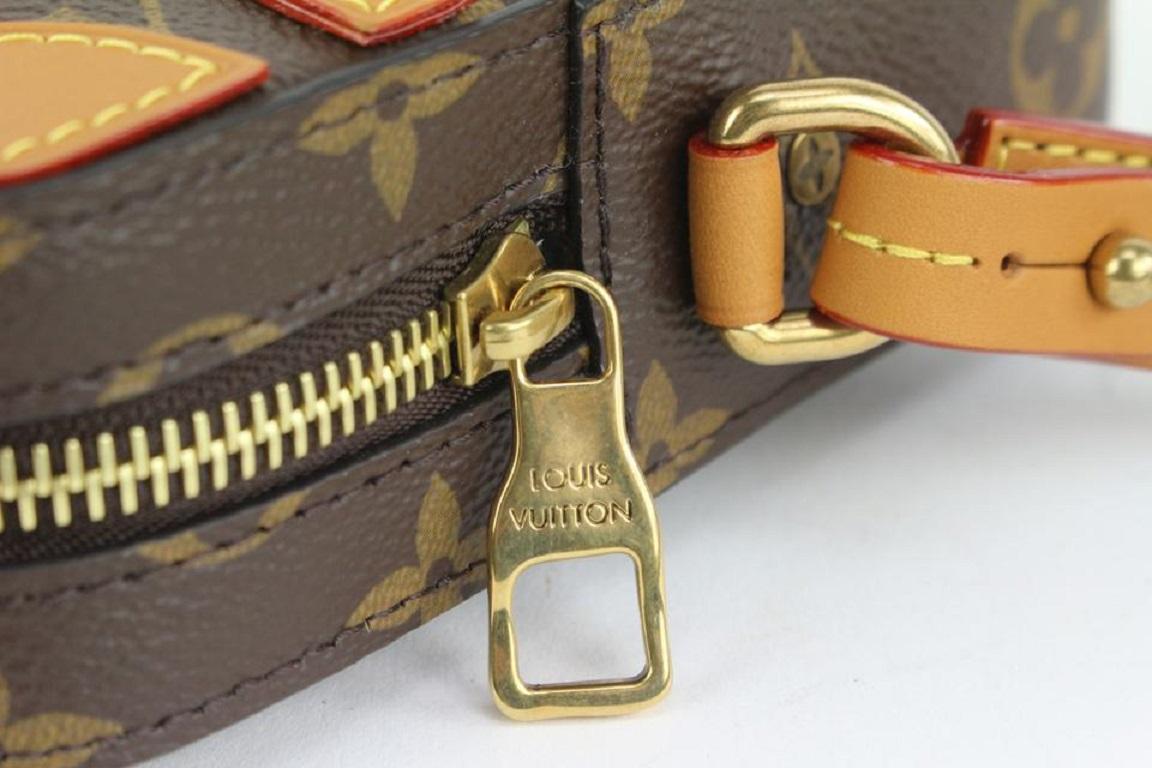 Limited Monogrammiertes Soft Trunk Pouch Wristlet von Louis Vuitton 97lv31 mit Monogramm im Angebot 6