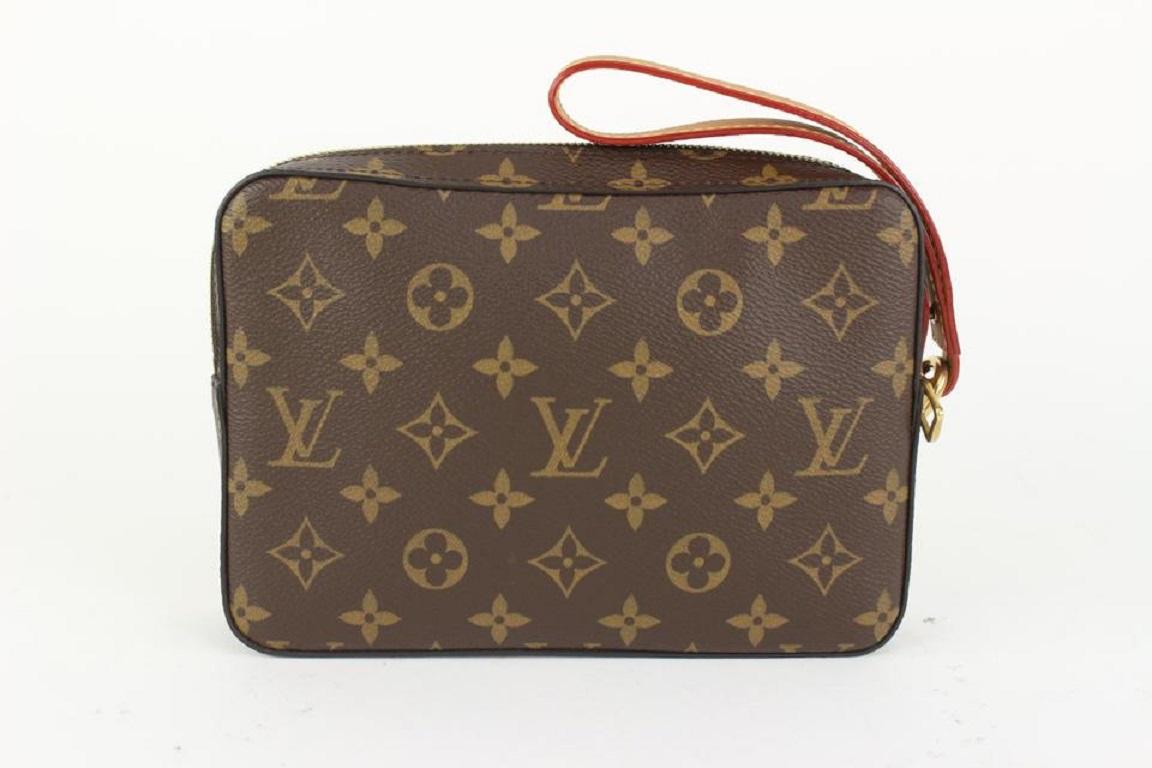 Limited Monogrammiertes Soft Trunk Pouch Wristlet von Louis Vuitton 97lv31 mit Monogramm im Angebot 2