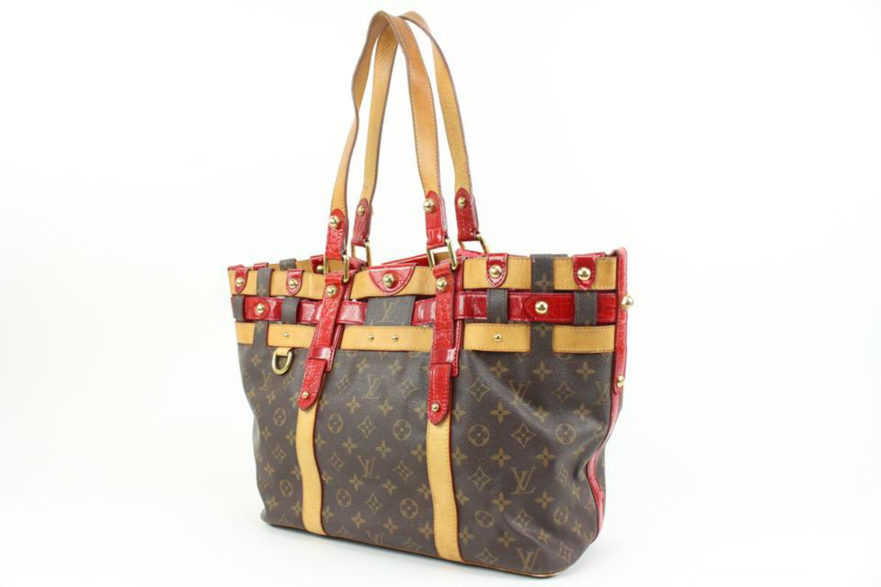 Louis Vuitton Limited Monogram x Red Rubis Salina GM 70lk322s
Date Code/Serial Number: RC0097
Made In: Italy
Measurements: Length:  18.5