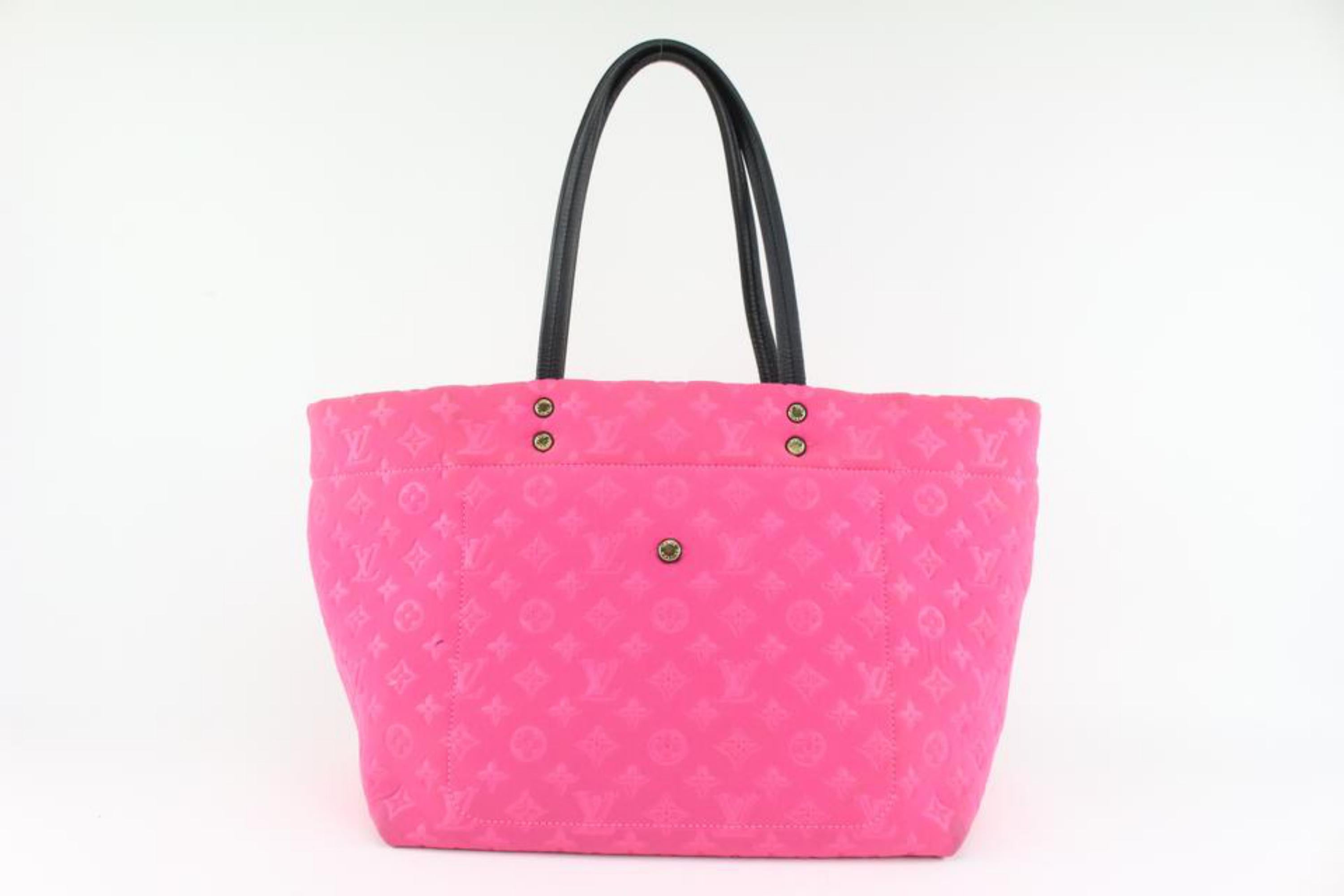 Women's Louis Vuitton Limited Pink Scuba Neverfull GM Tote Bag  1LV415A