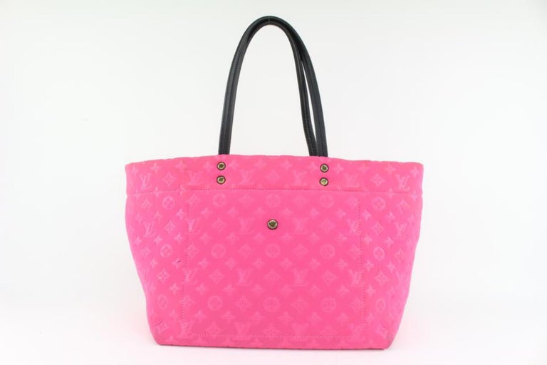 Sold at Auction: Louis Vuitton, Louis Vuitton LV Pink Neoprene Scuba XL  Neverfull
