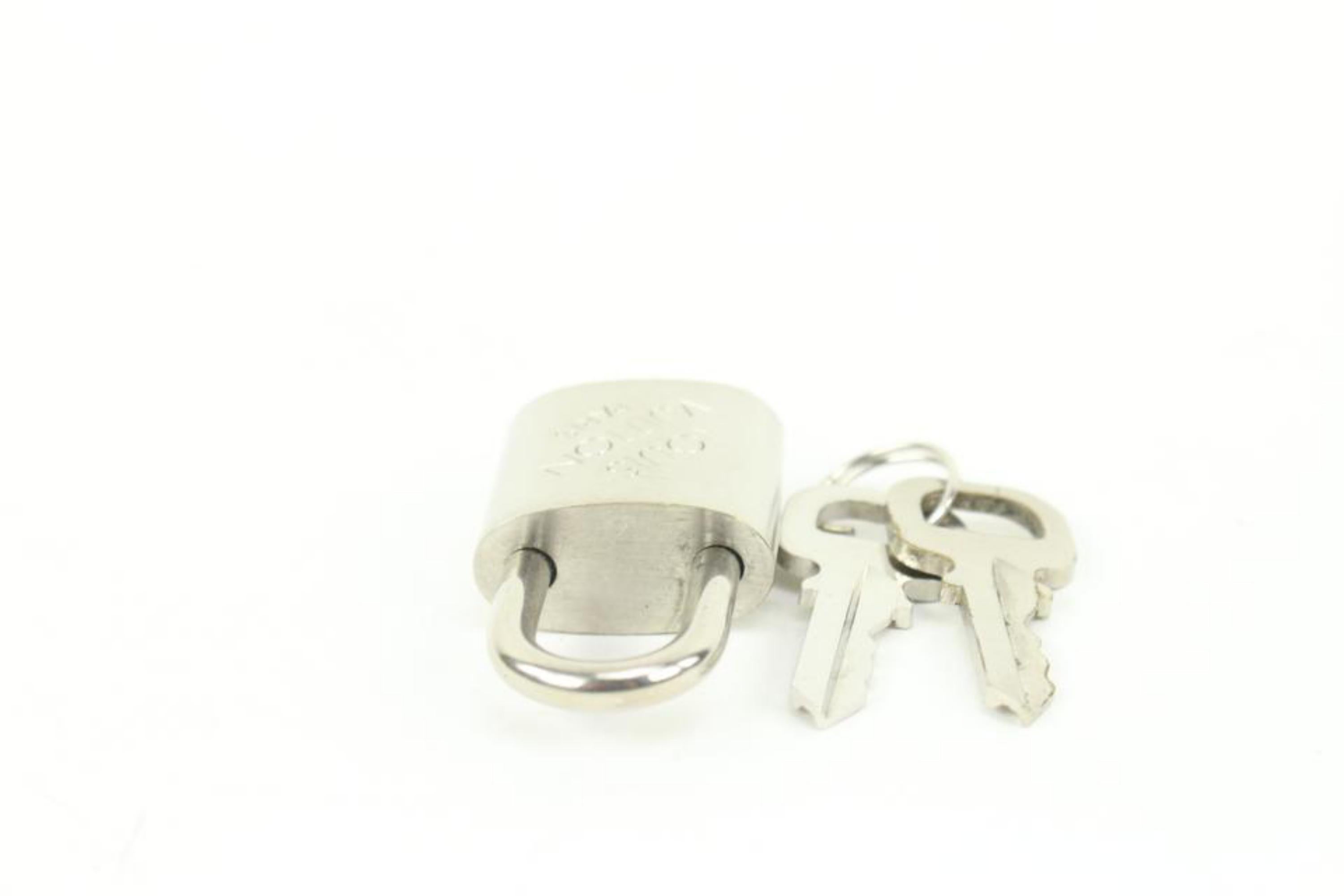 Louis Vuitton Limited Silver Padlock and Keys Set Lock Bag Charm Cadena 2LV34S 4