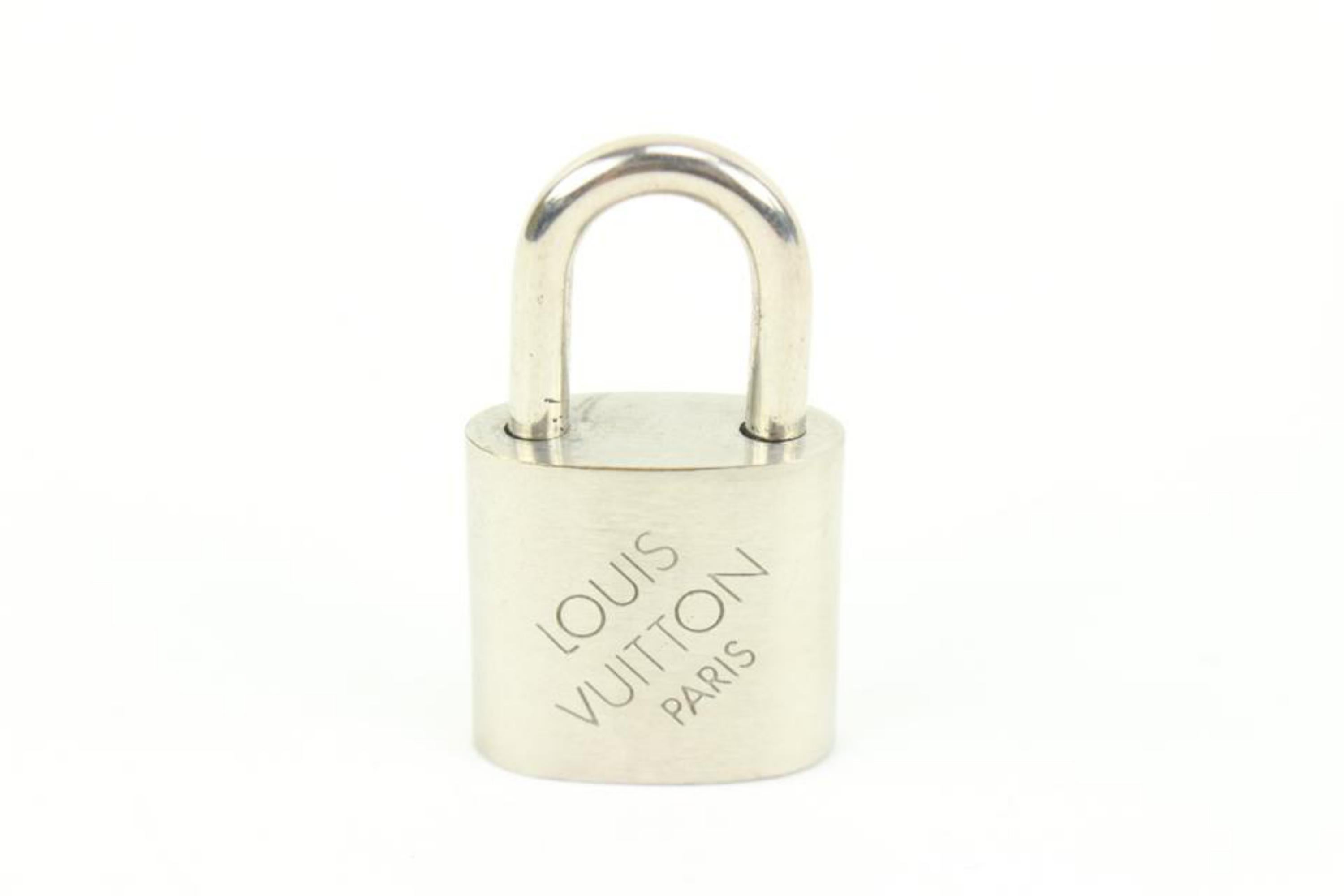 Louis Vuitton Limited Silver Padlock and Keys Set Lock Bag Charm Cadena 2LV34S 2