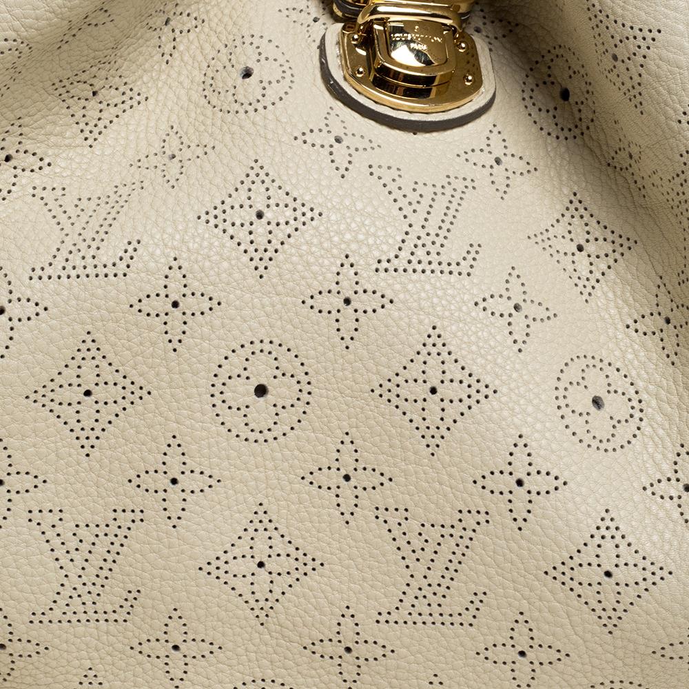 Louis Vuitton Lin Monogram Mahina Leather XL Bag 1