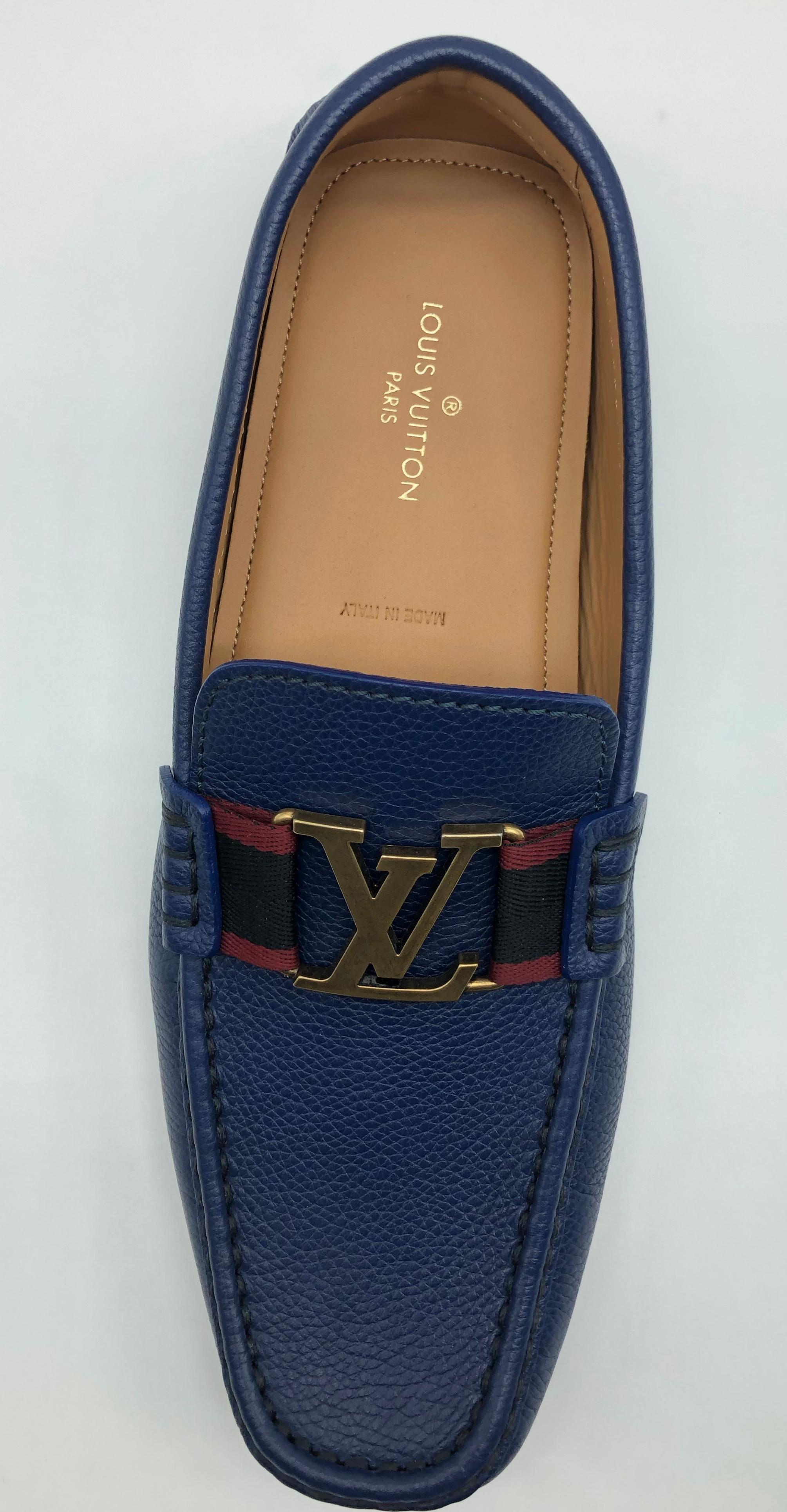 Men's Louis Vuitton loafers in navy leather, size: 8 (42), new !