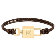 Louis Vuitton Lock it Again Bracelet Size 17