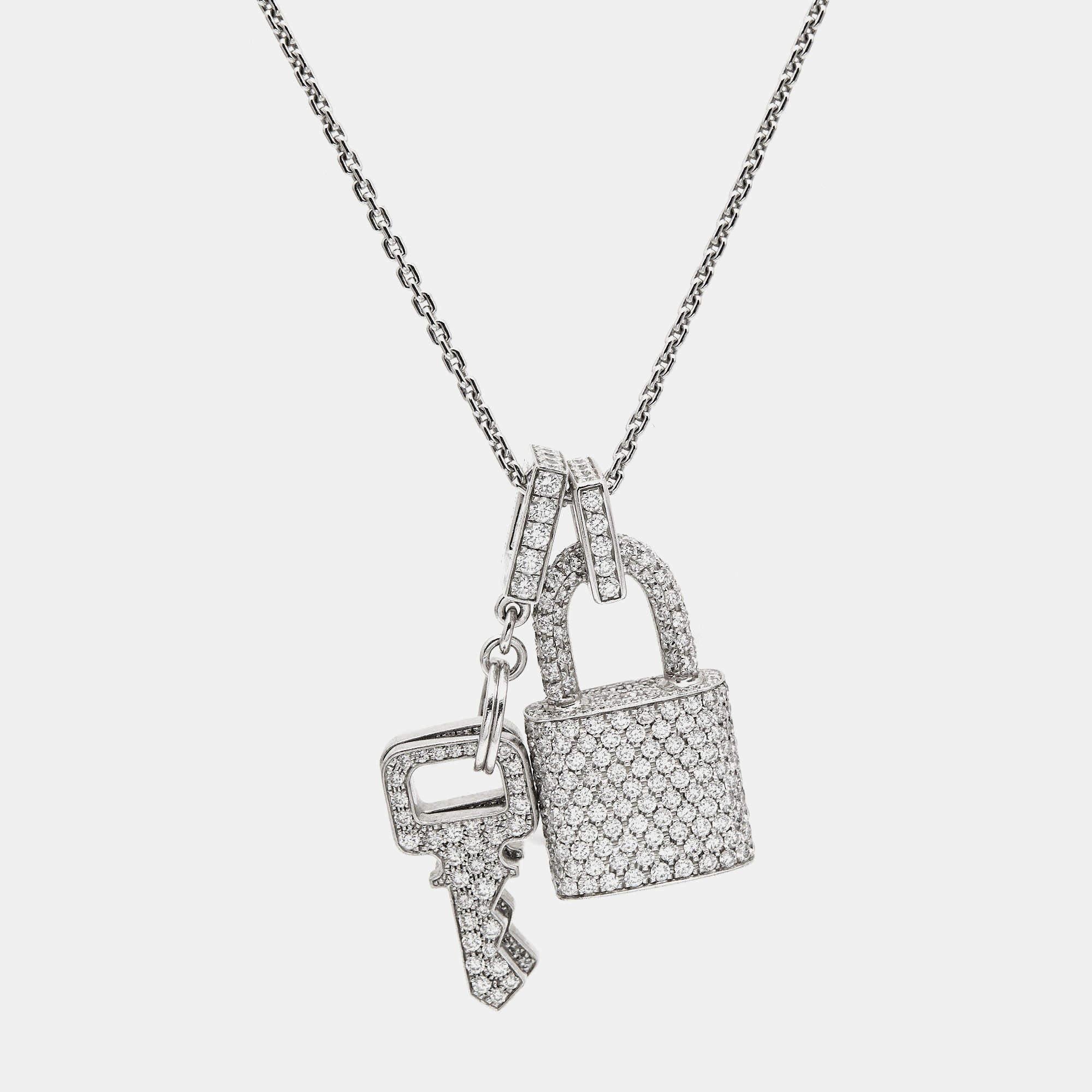 Complete an outfit with this fine jewelry necklace from Louis Vuitton. Exquisite craftsmanship meets timeless design in this stunning piece, an embodiment of luxury and sophistication that complements every neckline.

Includes: Original Box,