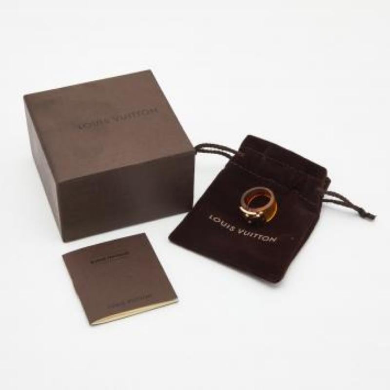 Louis Vuitton Lock Me Bague en résine marron Taille 56 en vente 2