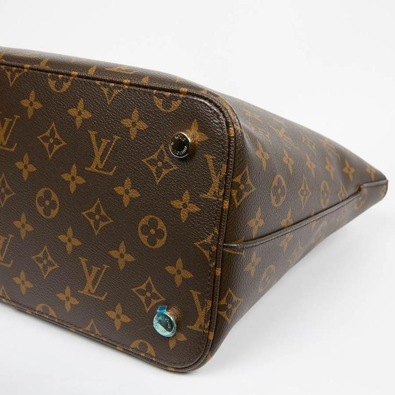 LOUIS VUITTON Lockis Monogram Bag  In New Condition In Paris, FR