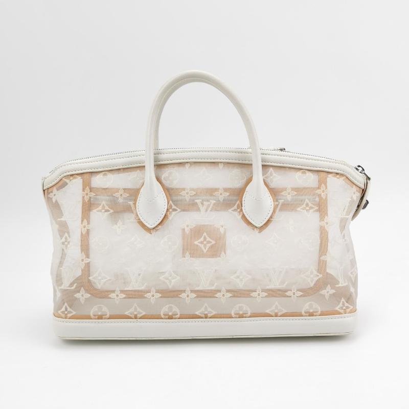 Sac à main en cuir et monogramme en maille blanche Louis Vuitton Whiting
Il s'agit de photos professionnelles du sac offert par Luxbags.
 

ÉTAT : TRÈS BON
Légères taches à l'extérieur et à l'intérieur, poignées, socle. 
DÉTAILS

Louis