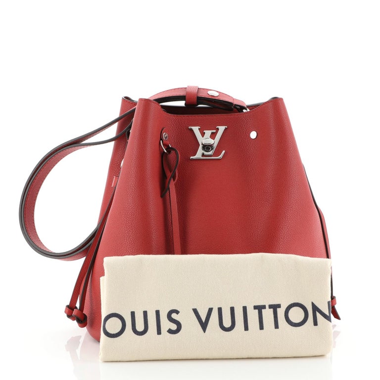Louis Vuitton Tricolour Taurillon LockMe Bucket - Blue Bucket Bags,  Handbags - LOU791958
