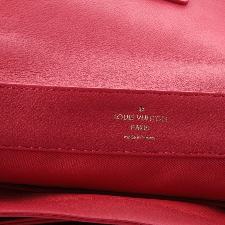 Louis Vuitton Lockme Tender Handbag Leather at 1stDibs