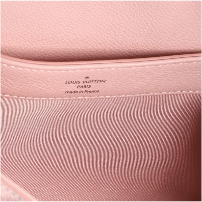 Women's or Men's Louis Vuitton Lockme II Handbag Leather BB