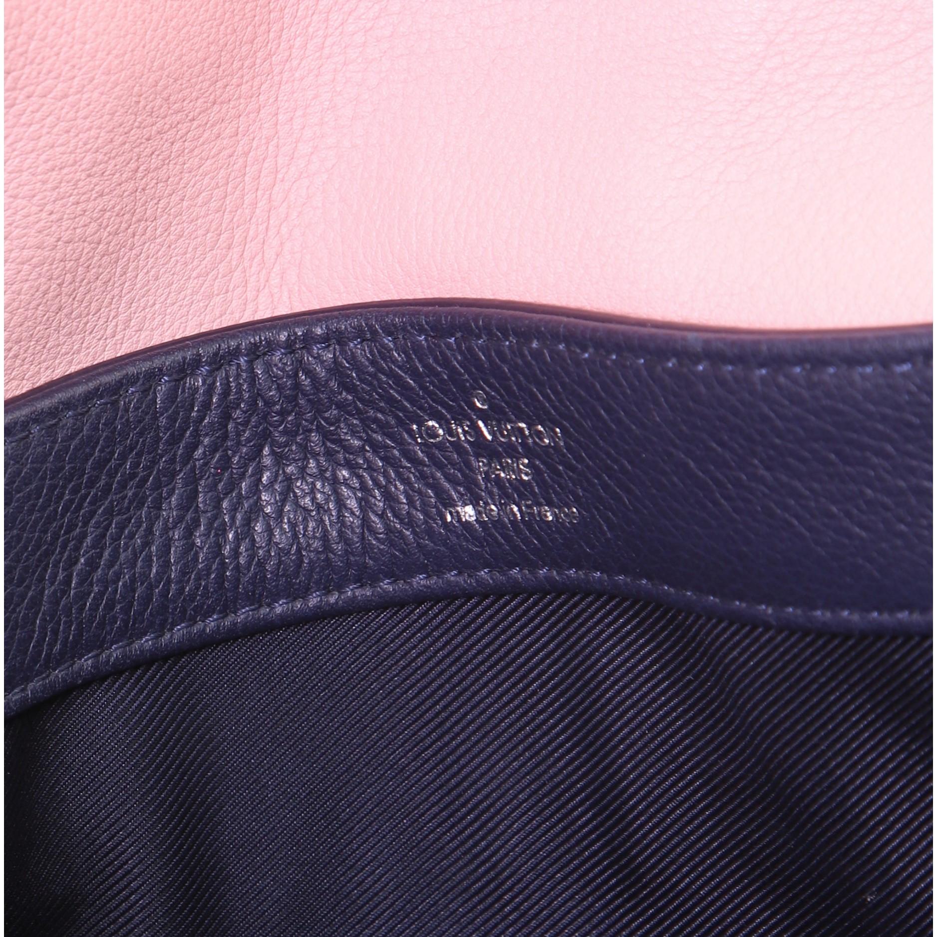 Louis Vuitton Lockme II Handbag Leather BB 3