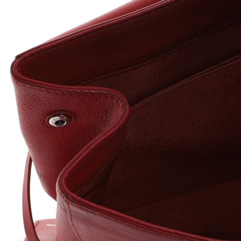Louis Vuitton Lockme II Handbag Leather 4