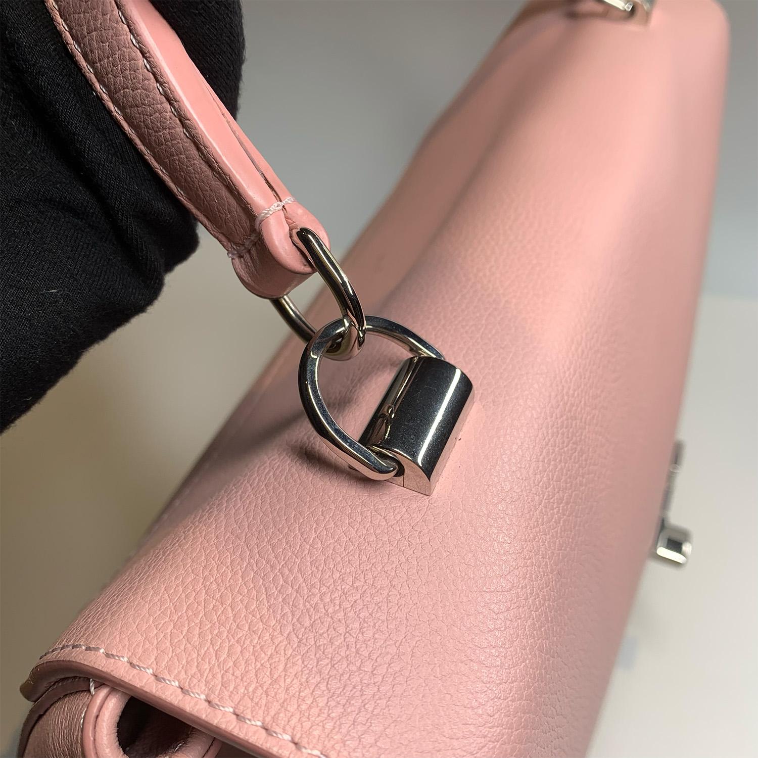 Louis Vuitton Lockme II Pink Leather Bag For Sale 10