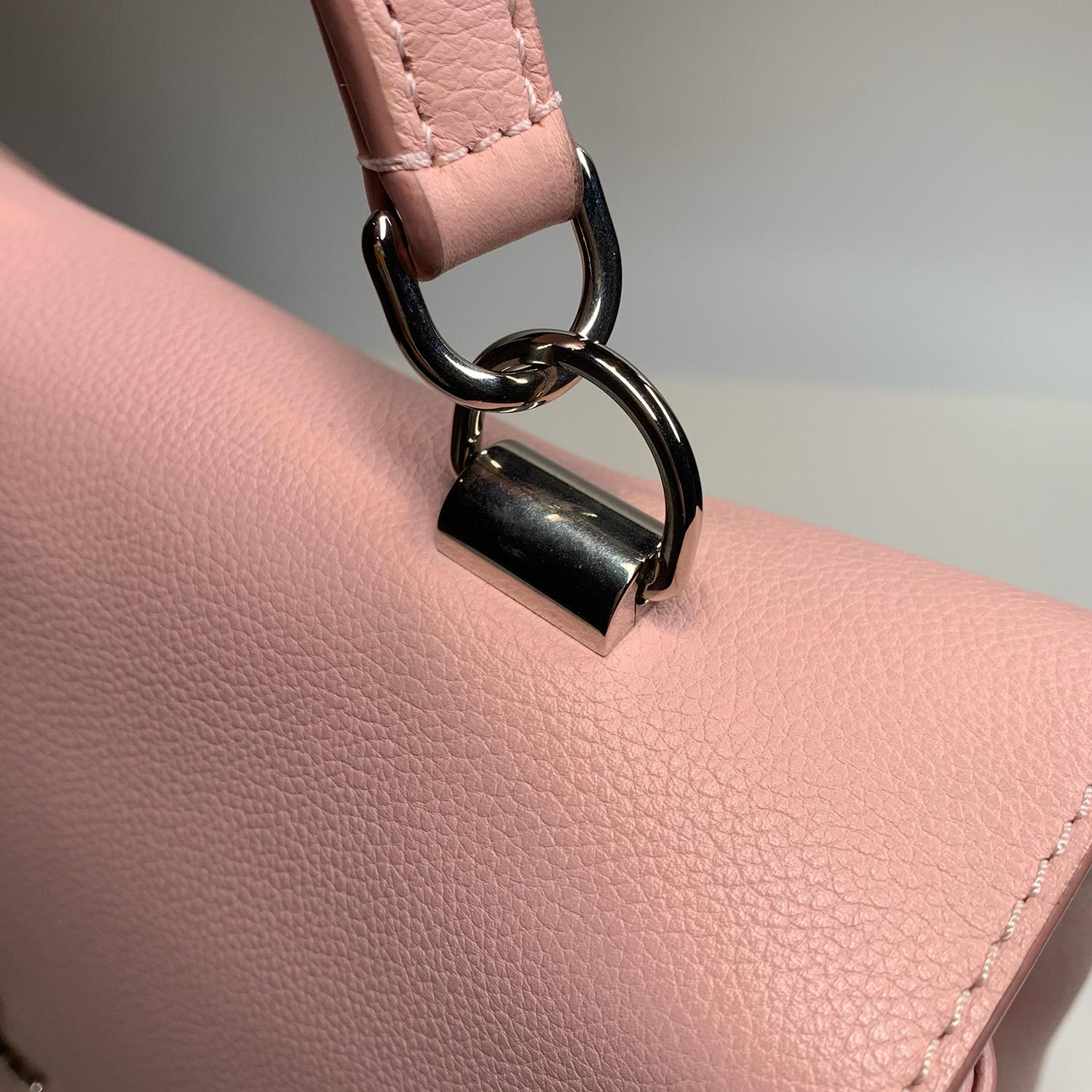 Louis Vuitton Lockme II Pink Leather Bag For Sale 11