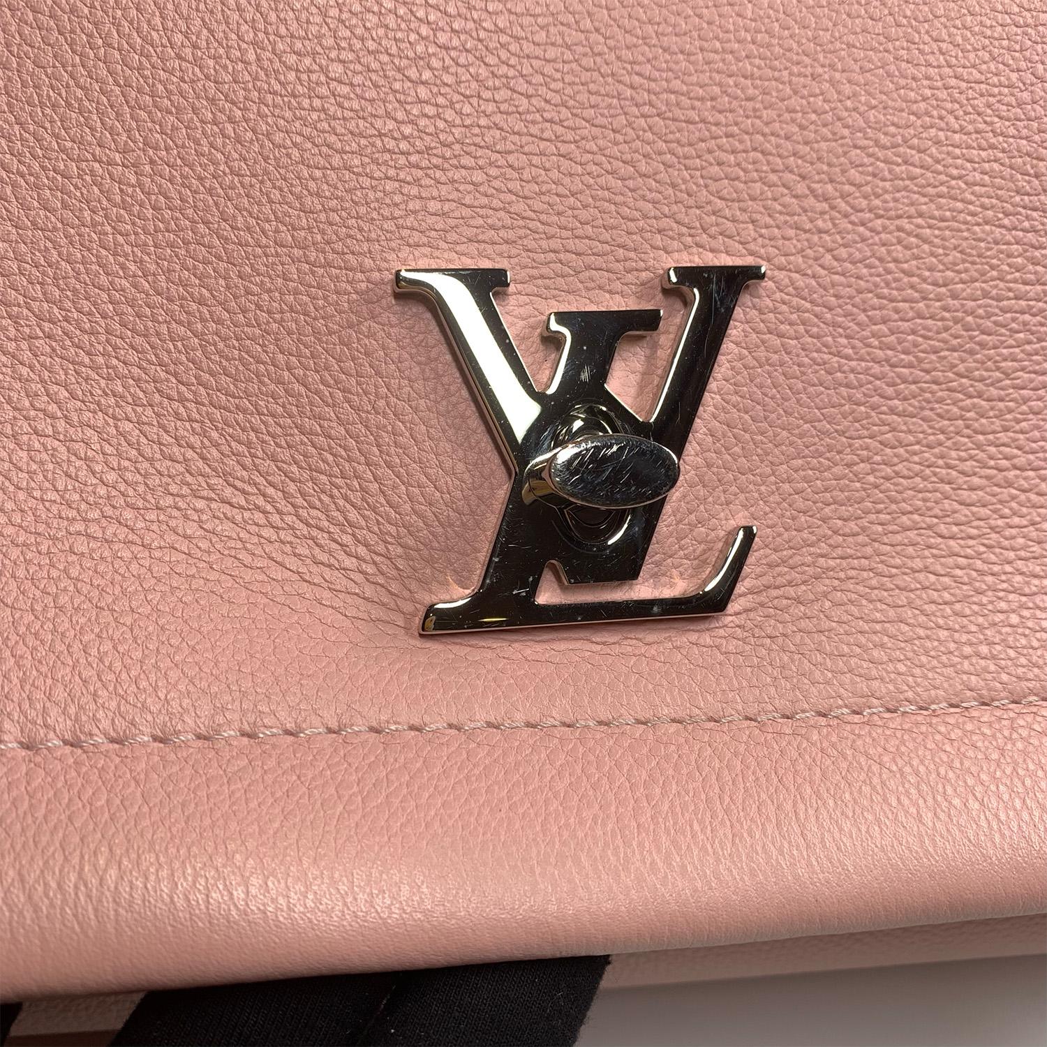 Louis Vuitton Lockme II Pink Leather Bag For Sale 2