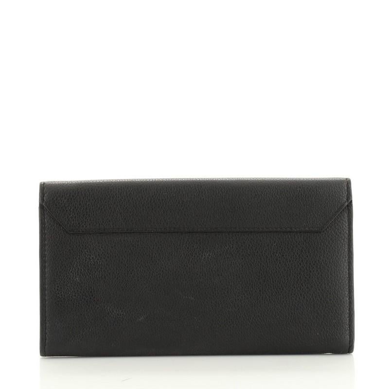 Black Louis Vuitton Lockme II Wallet Calfskin