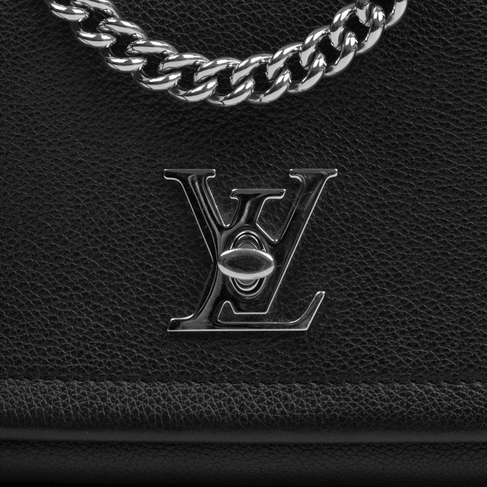 LOUIS VUITTON, Lockme in black leather For Sale 4