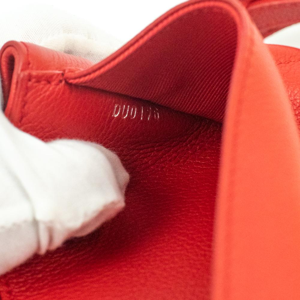 Louis Vuitton, Lockme in red leather In Good Condition In Clichy, FR
