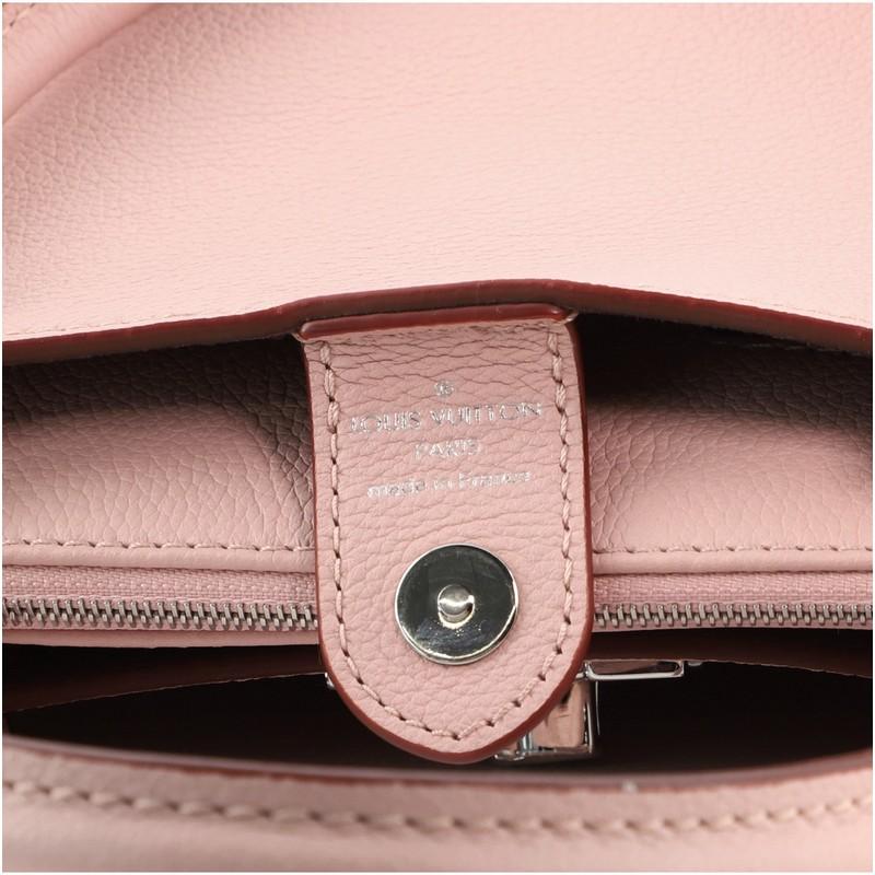 Beige Louis Vuitton Lockmeto Handbag Leather