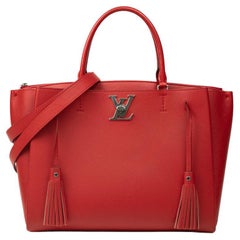LOUIS VUITTON, Lockmeto aus rotem Leder
