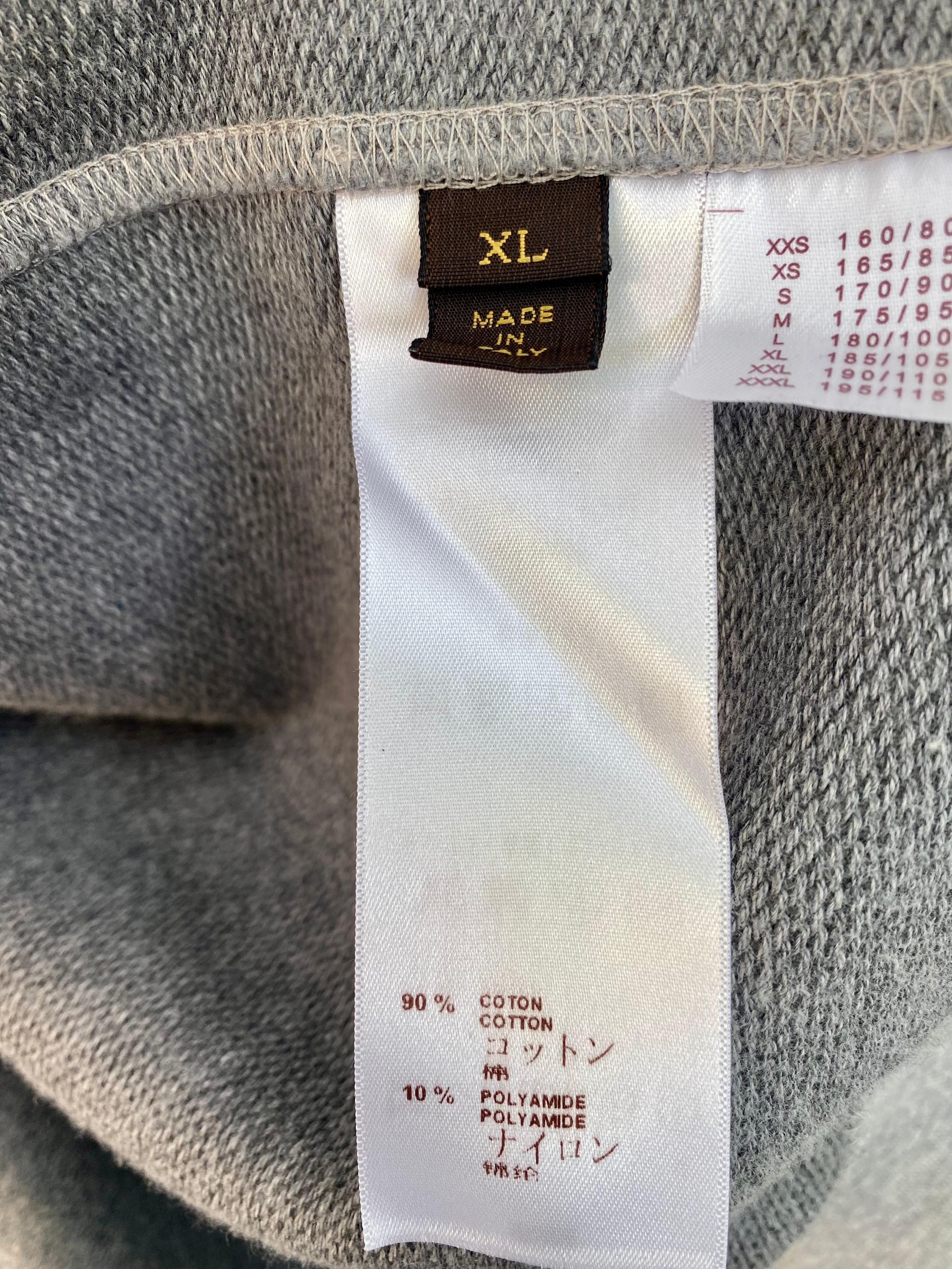 Louis Vuitton - Veste à capuche de voyage avec logo, édition limitée en vente 5