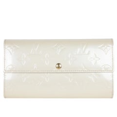 LOUIS VUITTON Long Leather Sarah Wallet