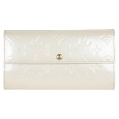 LOUIS VUITTON Long Leather Sarah Wallet