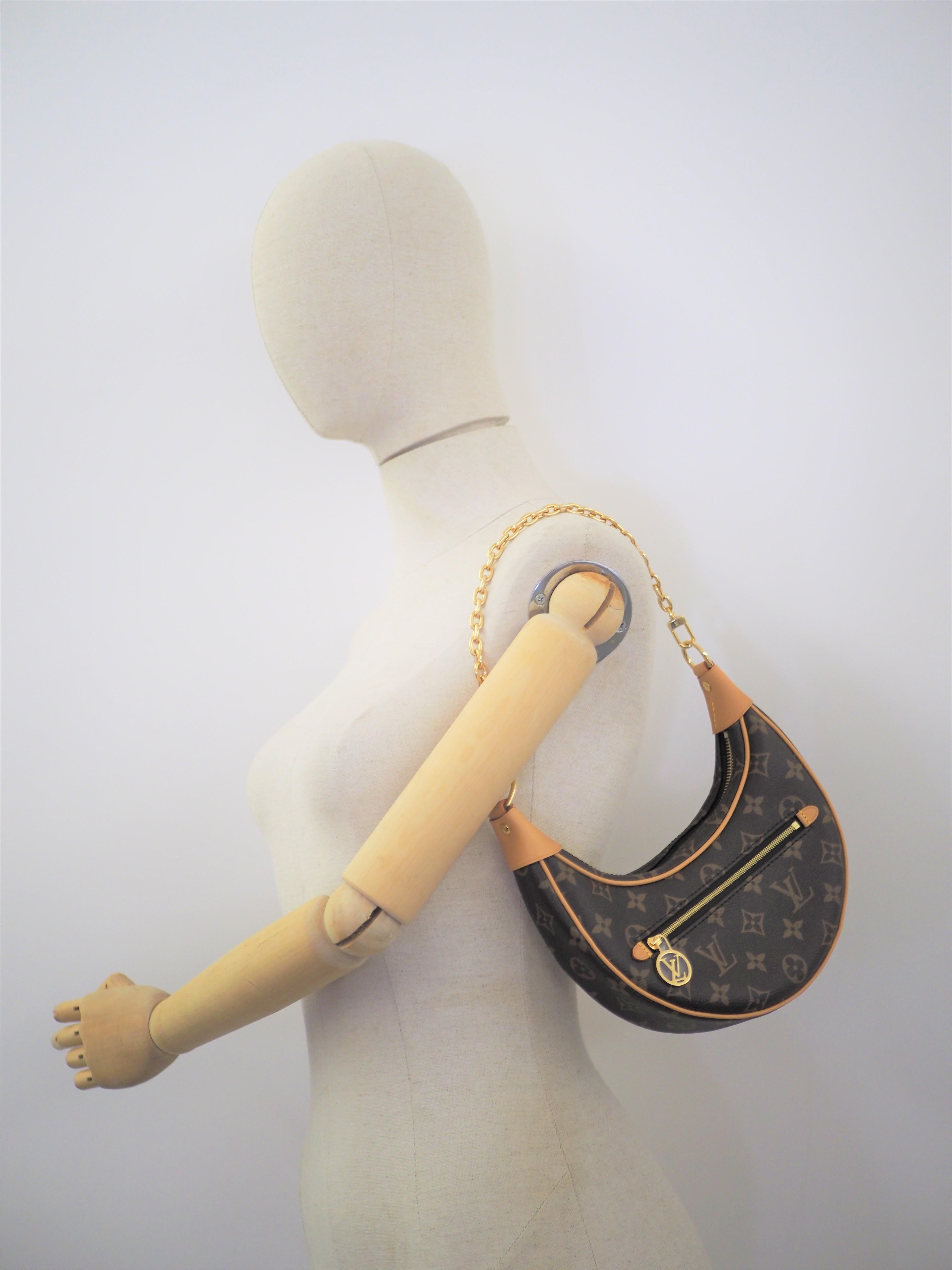 Louis Vuitton Loop baguette handbag shoulder bag NWOT 9
