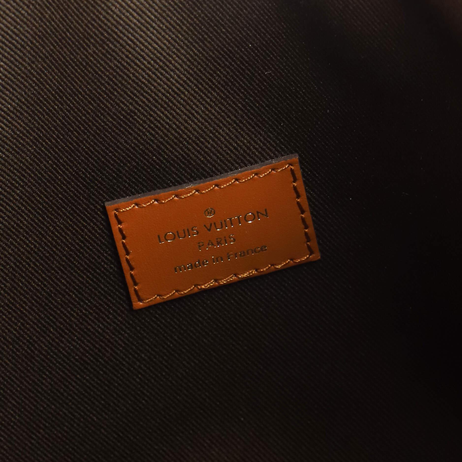 Sac à main Louis Vuitton Loop en toile monogrammée inversée 1