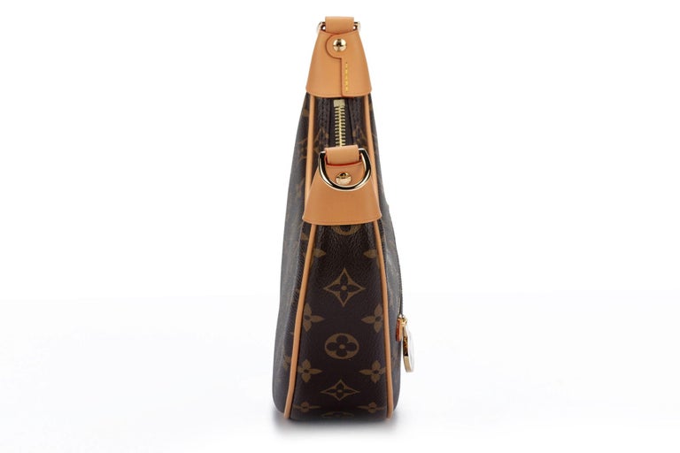 Louis Vuitton Loop Monogram Bag BNIB For Sale at 1stDibs