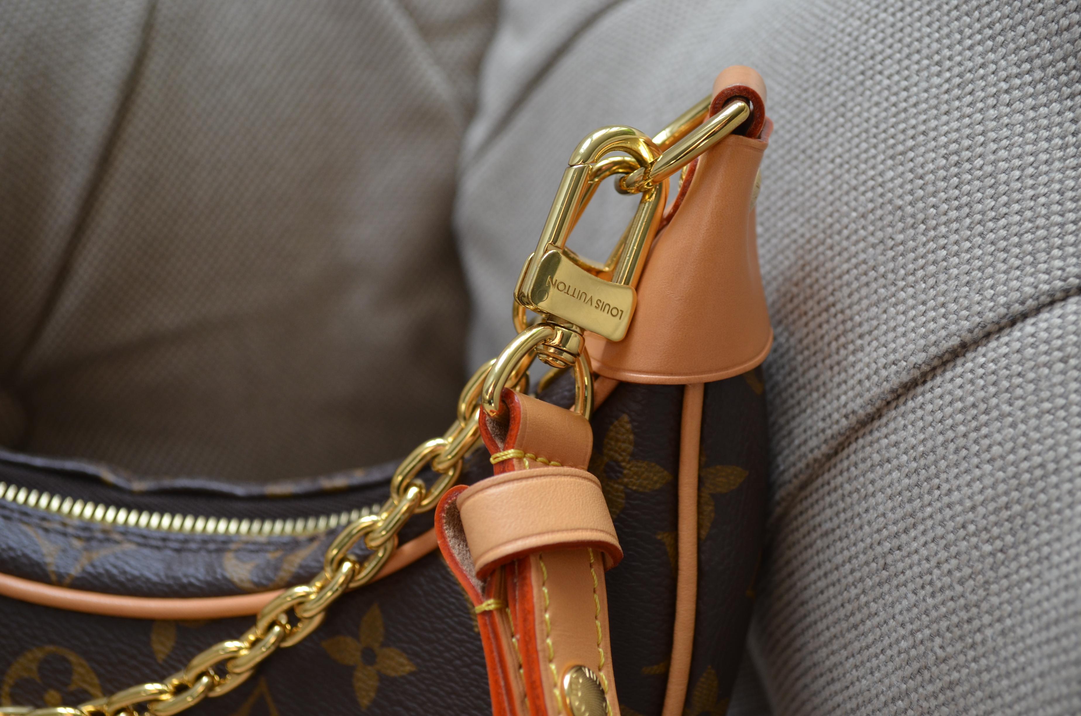 Louis Vuitton Loop Monogram Bag For Sale 4