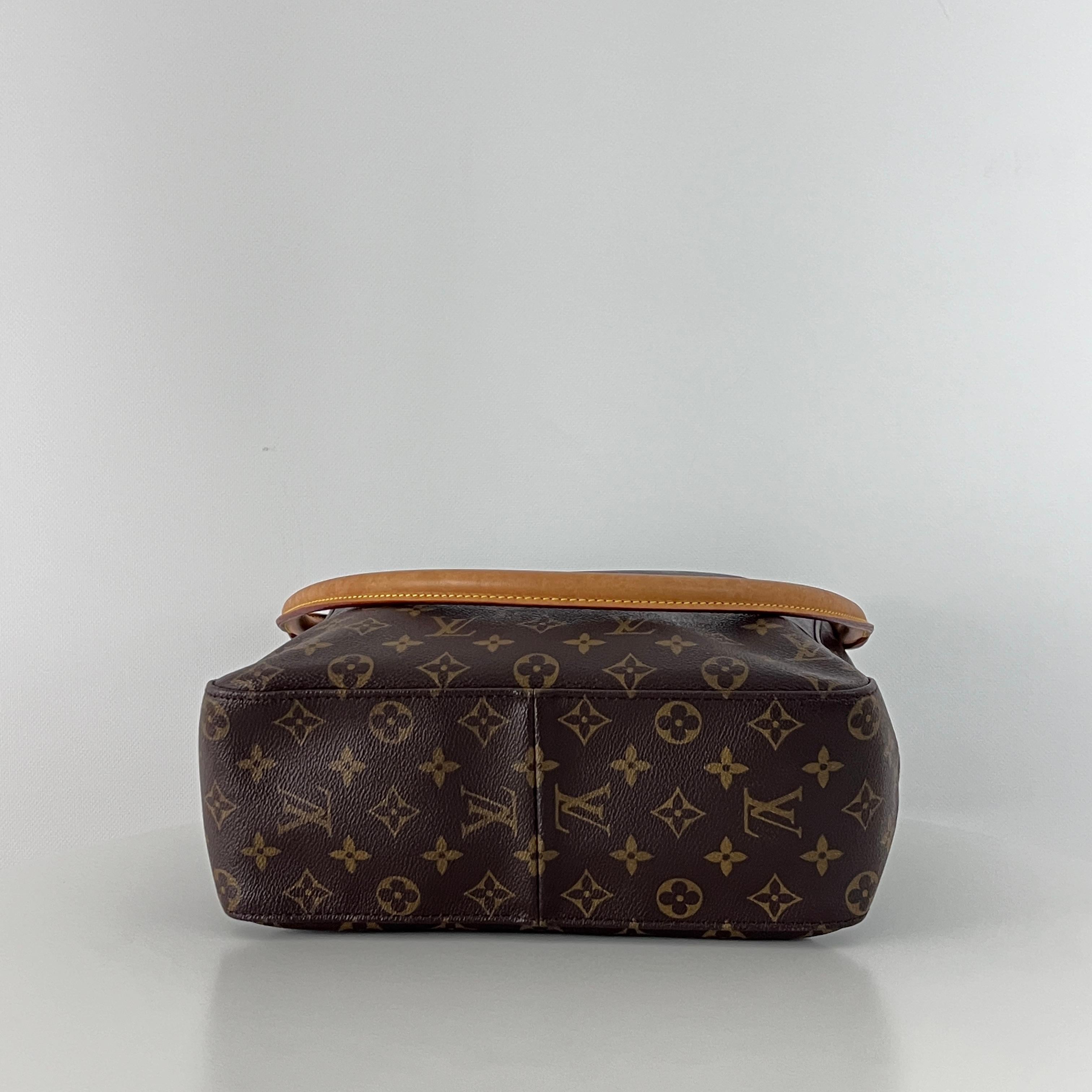 Louis Vuitton Looping GM Shoulder Bag Monogram Canvas Brown 2000 en vente 3
