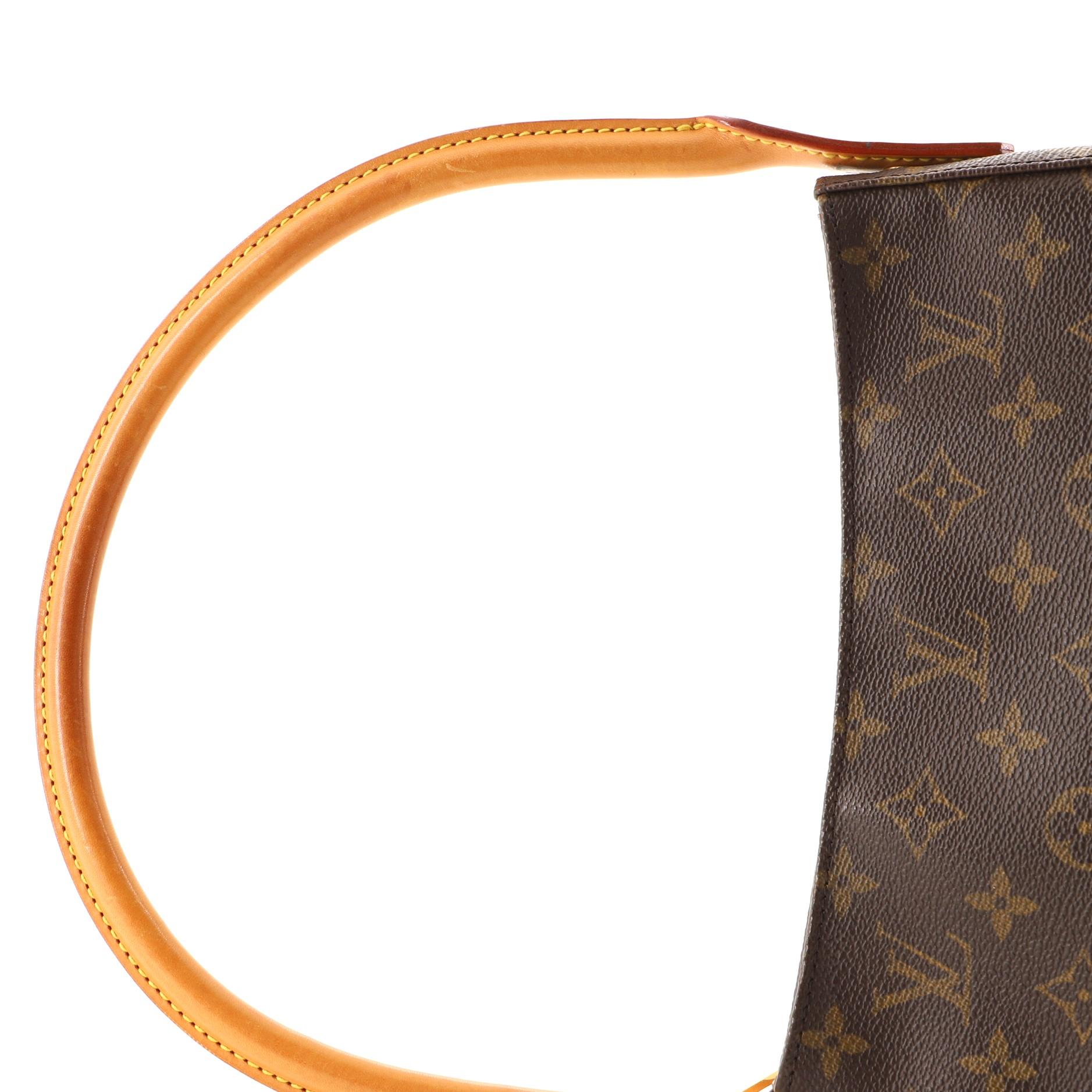 Louis Vuitton Looping Handbag Monogram Canvas MM In Good Condition In NY, NY