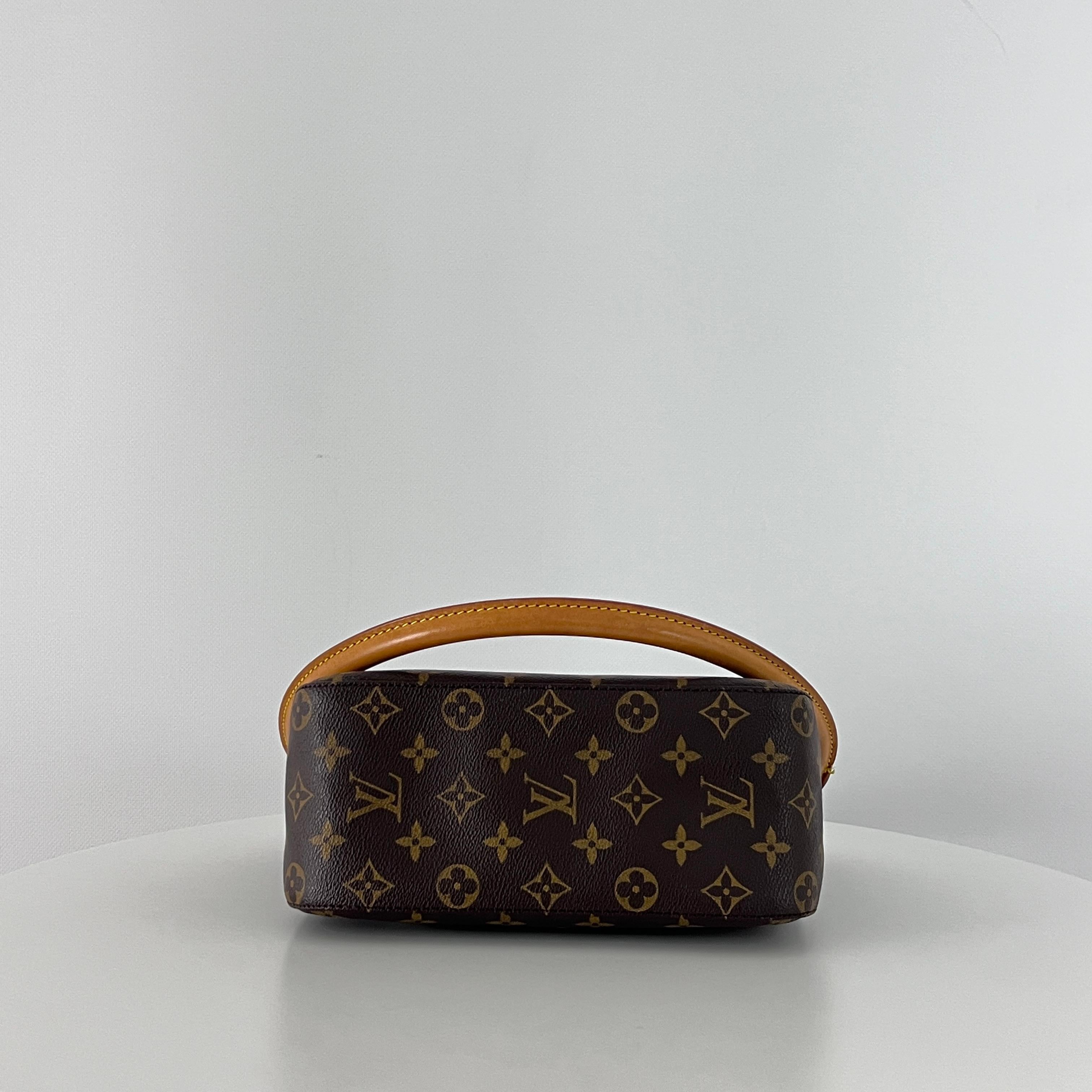 Louis Vuitton Looping MM Shoulder Bag Monogram Canvas Brown 2002 en vente 3