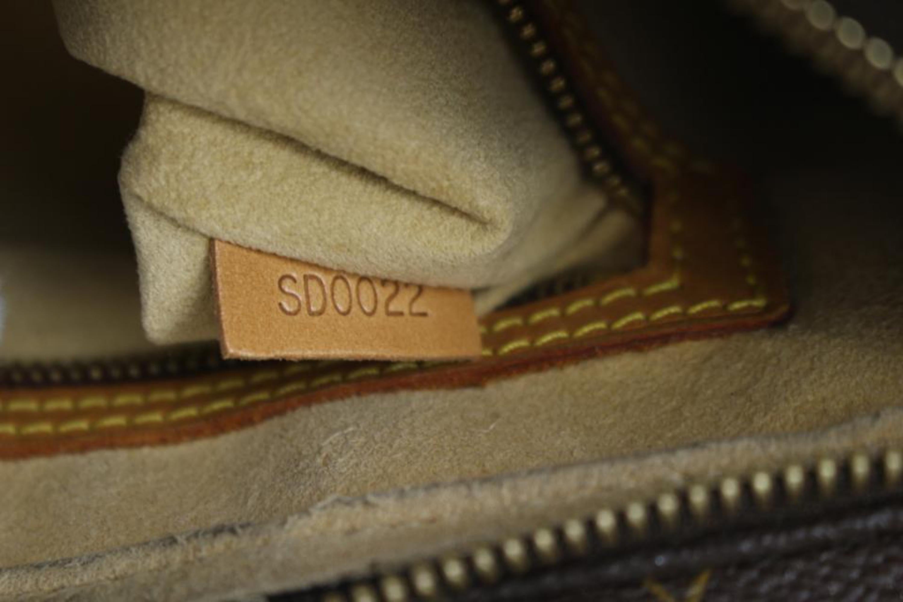 Louis Vuitton Looping Monogram Mm 6lz0625 Brown Coated Canvas Shoulder Bag In Good Condition For Sale In Forest Hills, NY