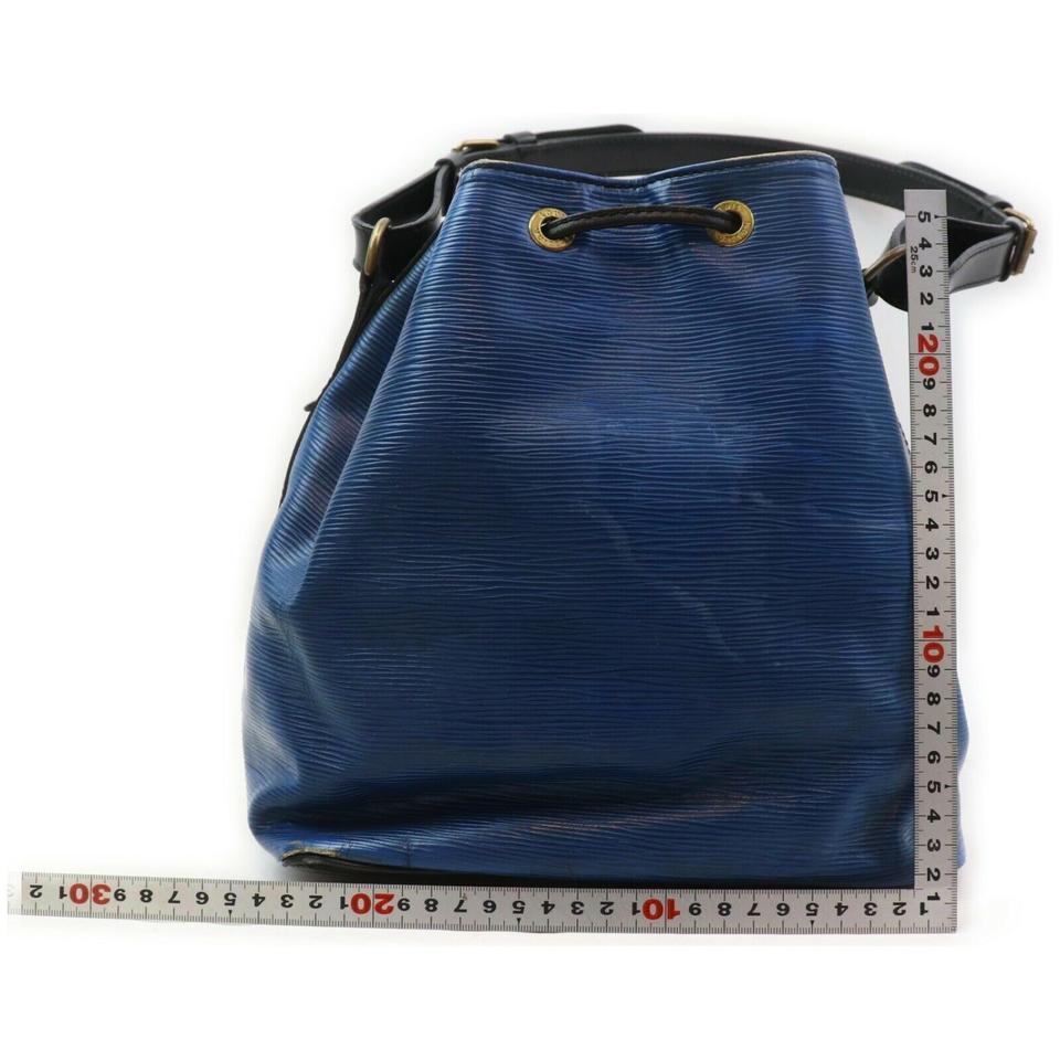 Women's Louis Vuitton Louis Vuitton Shoulder Bag Petit Noe Blue Epi 862495 